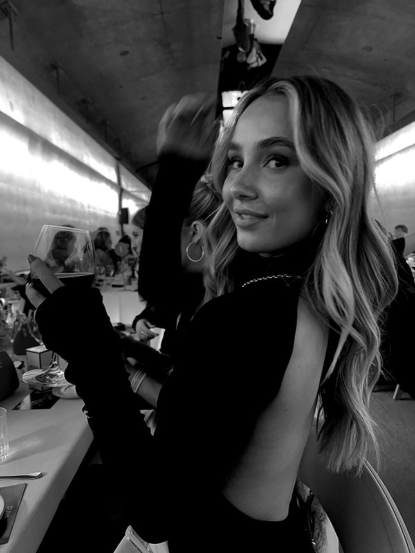 0emmamac instagram image archive image