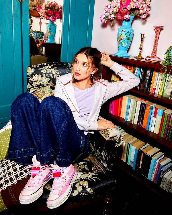 milliebobbybrown instagram image archive image