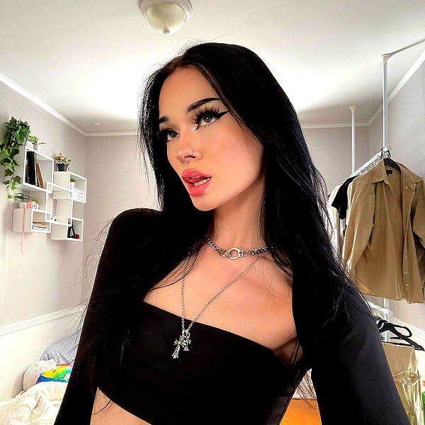 gabs.z.x instagram image archive image