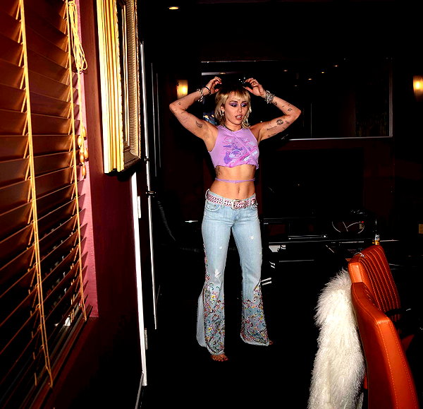 mileycyrus instagram image archive image