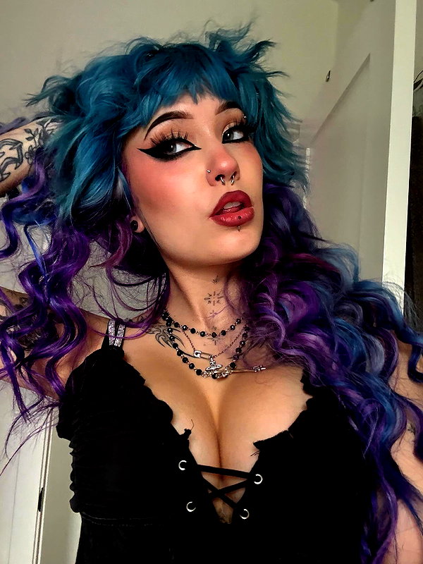 charleygrayyy instagram image archive image