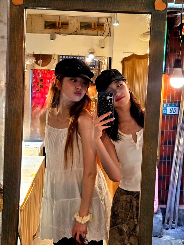 zuhazana instagram image archive image