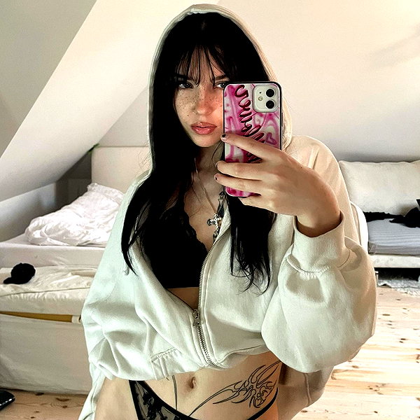 aleksaoaa instagram image archive image