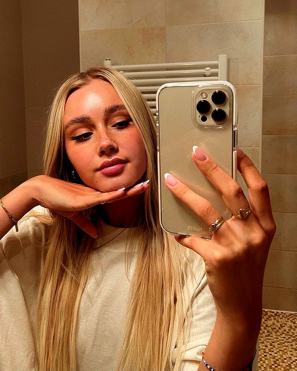 lilih instagram image archive image