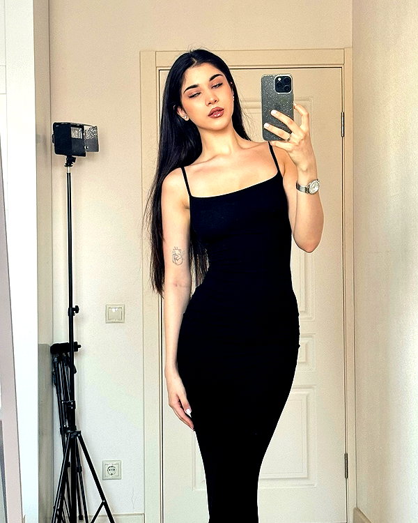 owlydiaa instagram image archive image