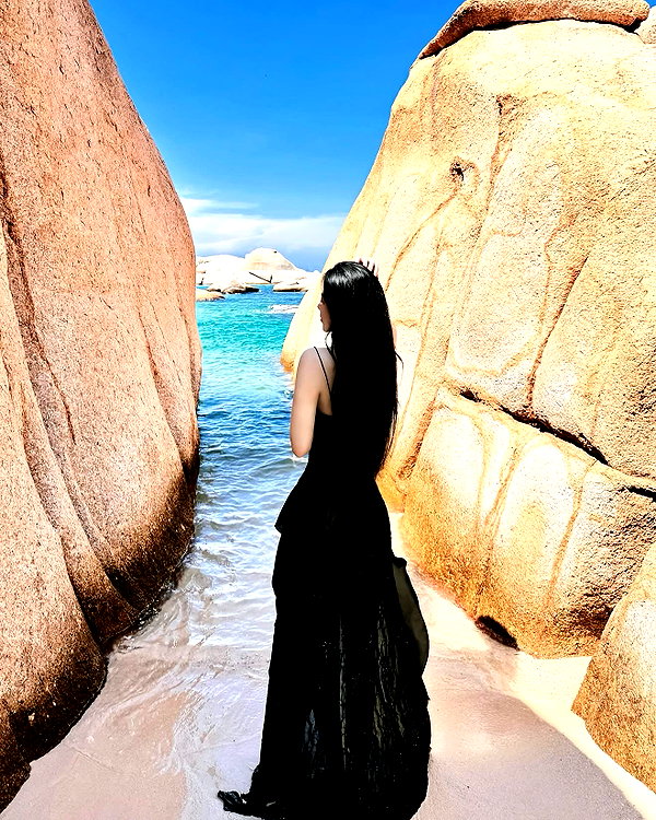 lyhythuedoxinh instagram image archive image