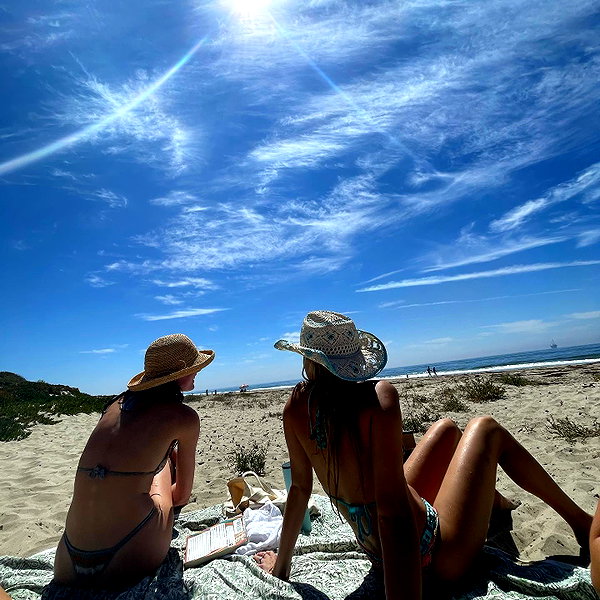 sydneygottlieb instagram image archive image