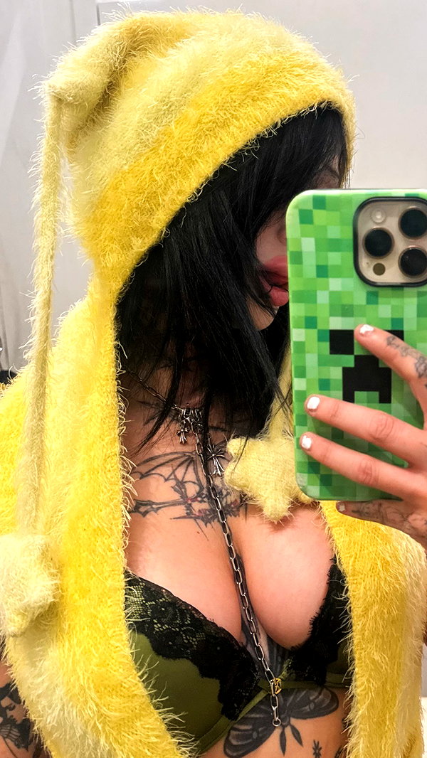 zommmbri instagram image archive image