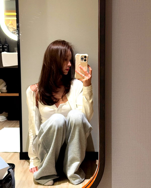 daxbin instagram image archive image