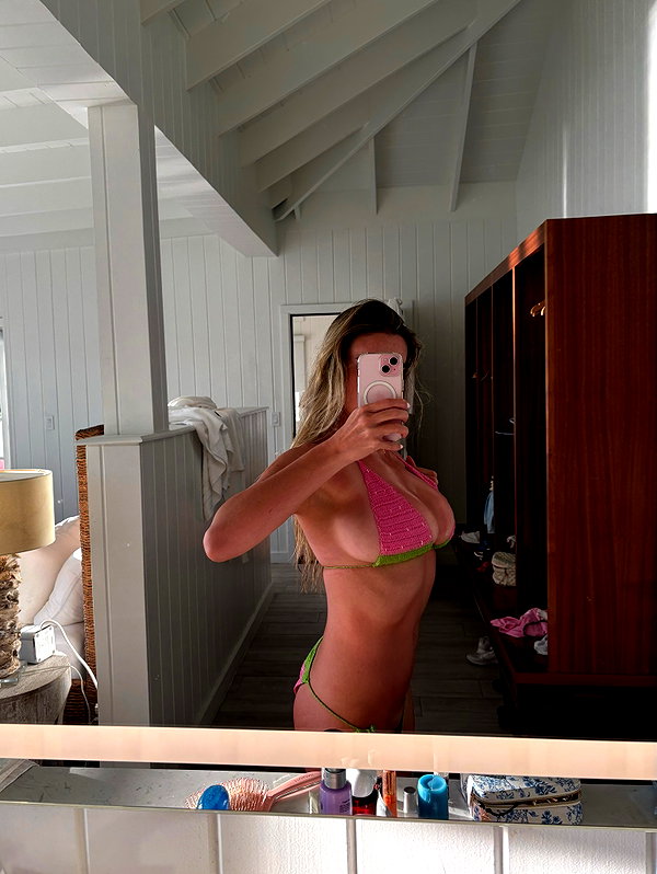kaylasimmmons instagram image archive image