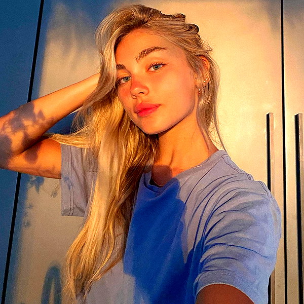 maya.keyy instagram image archive image
