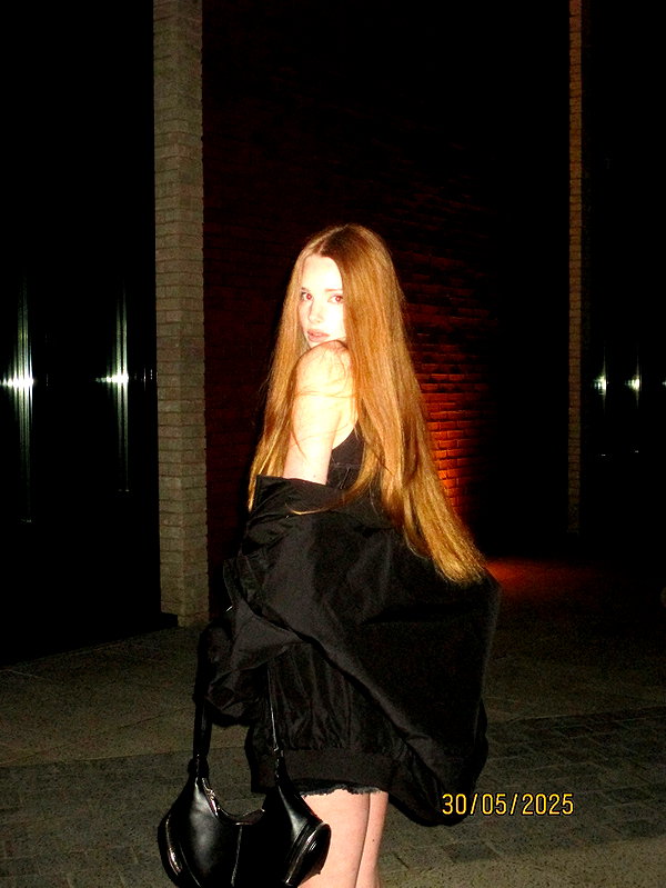 d.ddomyn instagram image archive image