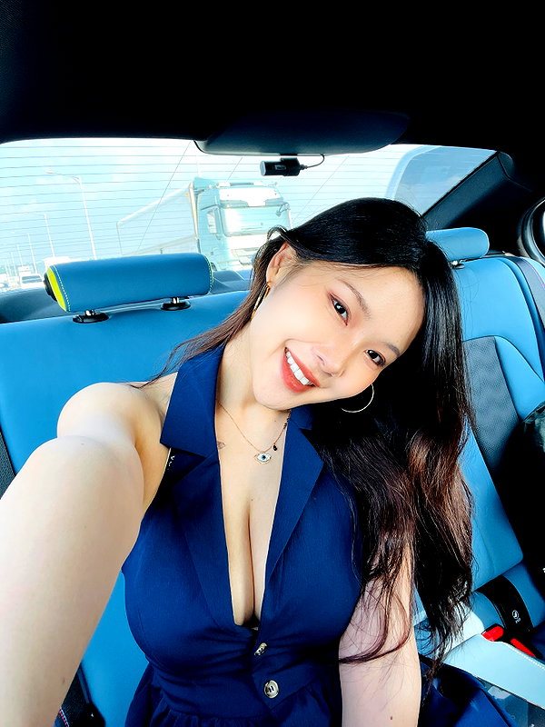 norajoy_official instagram image archive image