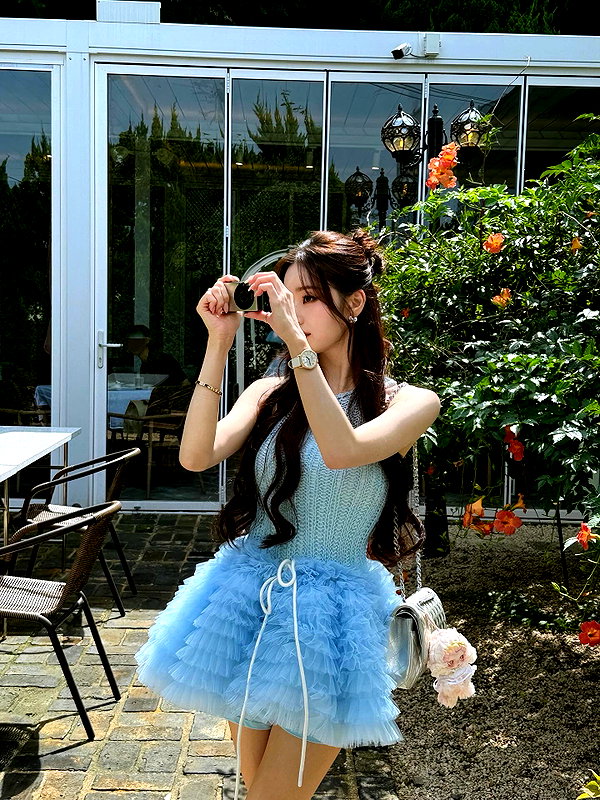 dear.zia instagram image archive image
