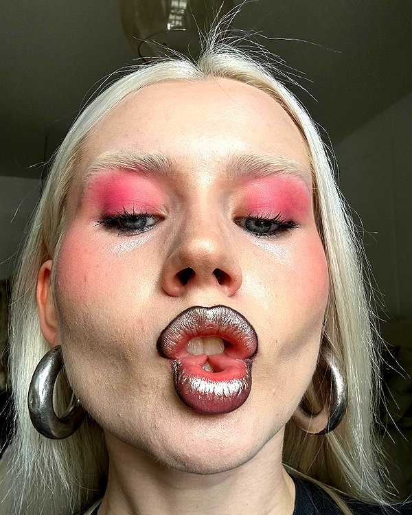 girlcalledluca instagram image archive image