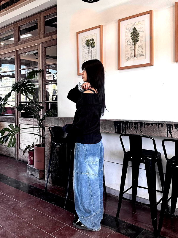 connie.01j instagram image archive image