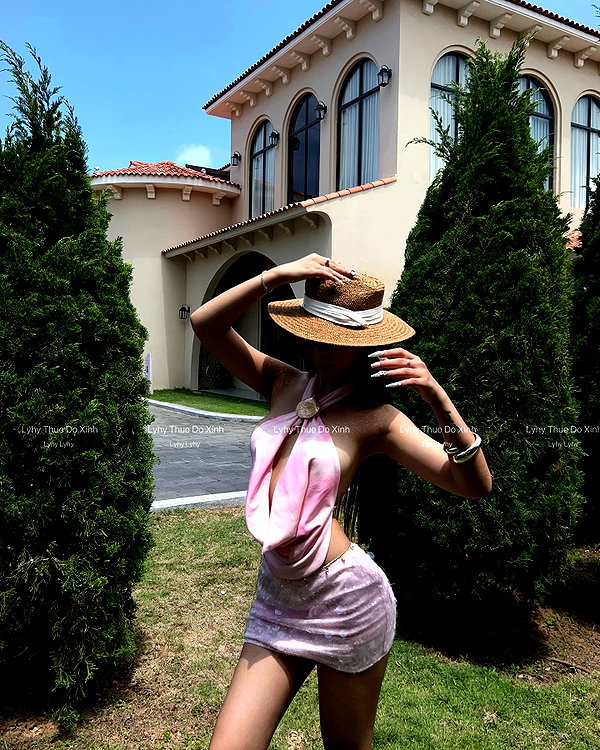 lyhythuedoxinh instagram image archive image