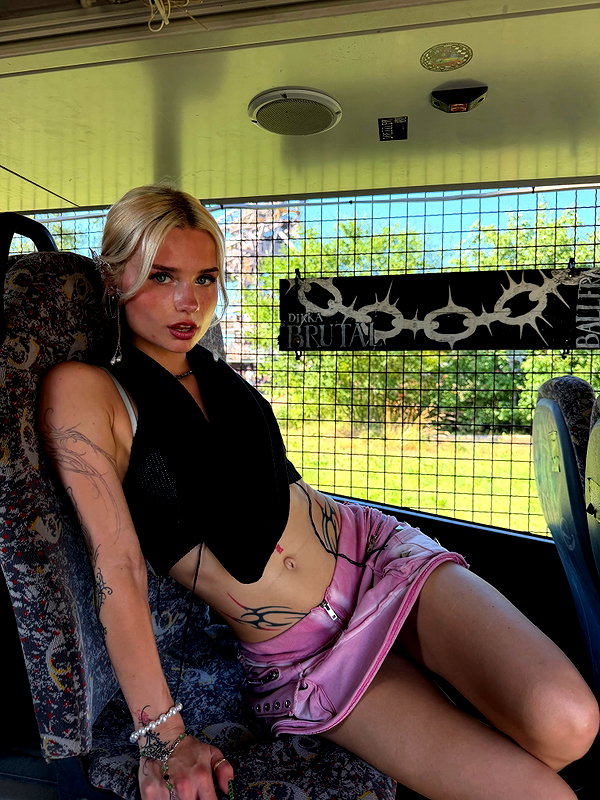 bymonamarie instagram image archive image