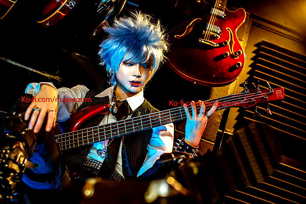 muze instagram image archive image