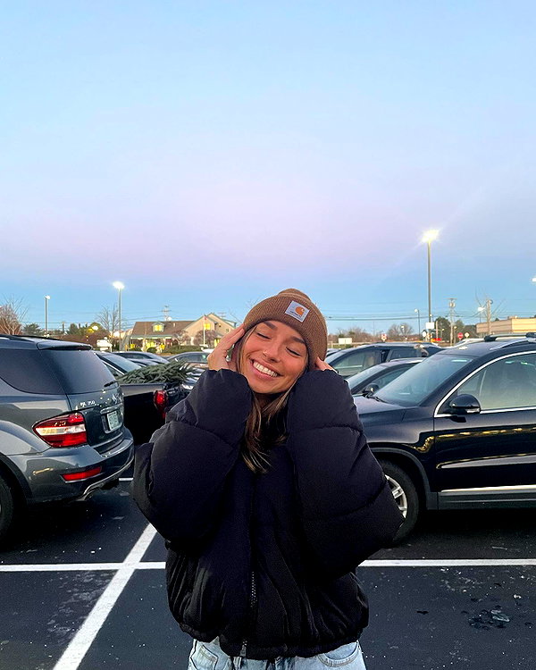 sadieemckennaa instagram image archive image