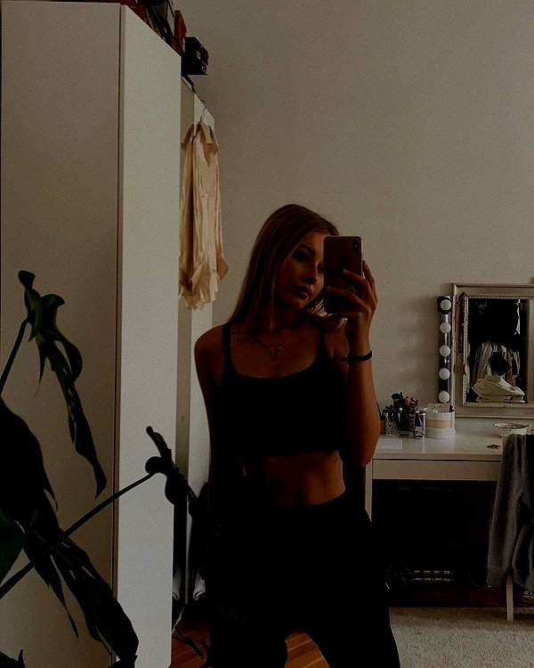lilih instagram image archive image