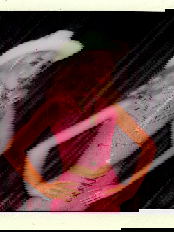 sabrinacarpenter sabrinacarpenter archive image