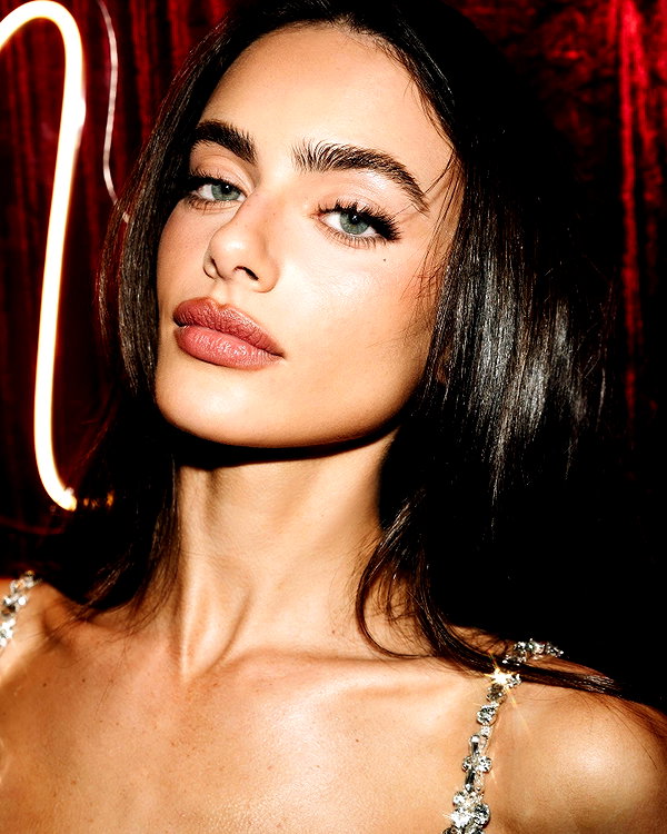 yaelshelbia instagram image archive image
