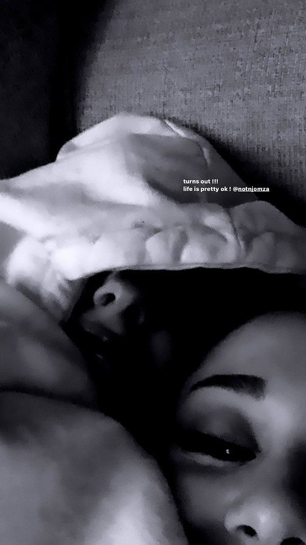 arianagrande instagram image archive image