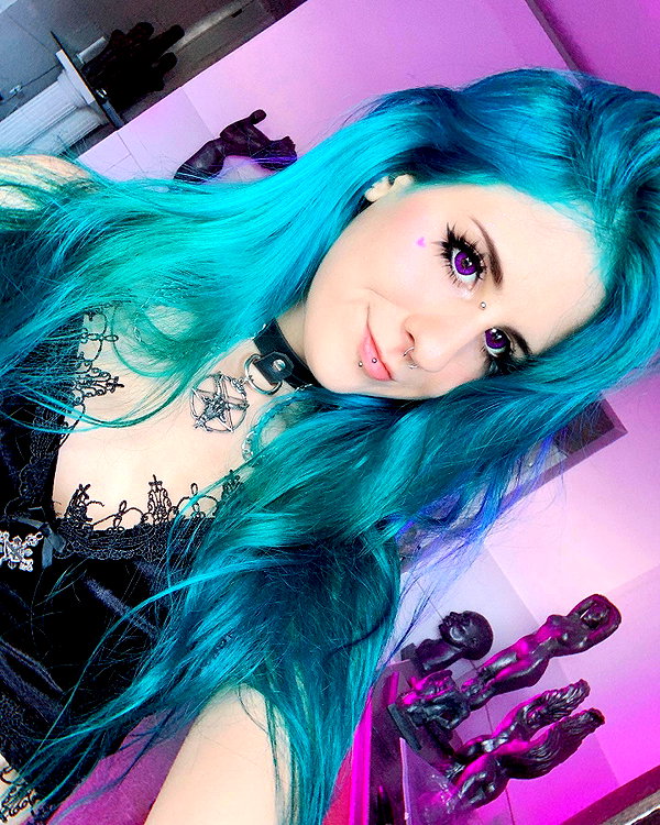 jadelaverne instagram image archive image