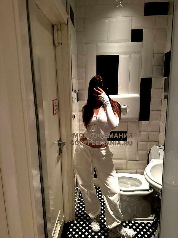 veroni22ka instagram image archive image