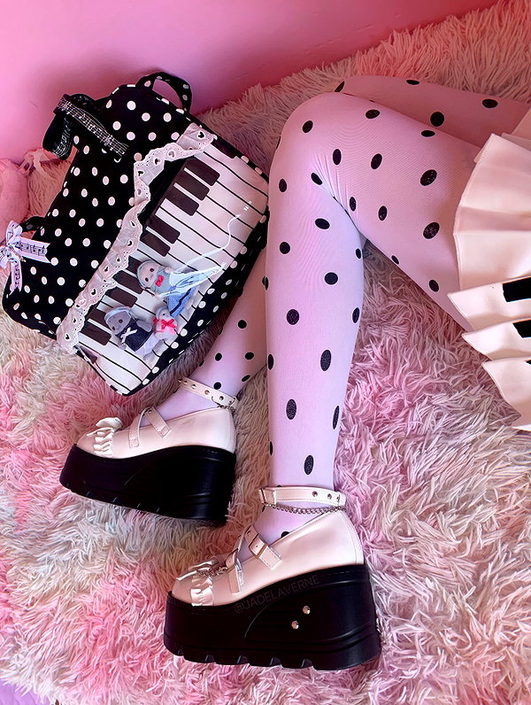 jadelaverne instagram image archive image