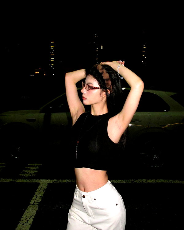 miisu000 instagram image archive image