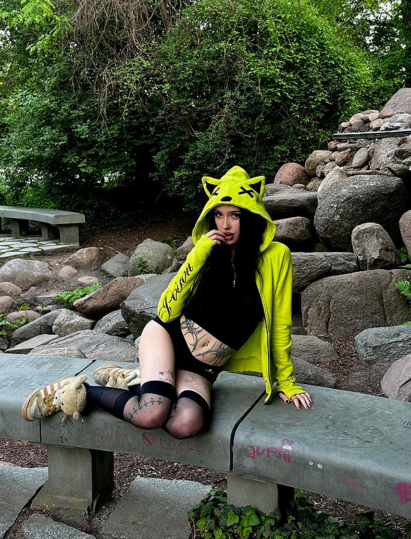 aleksaoaa instagram image archive image