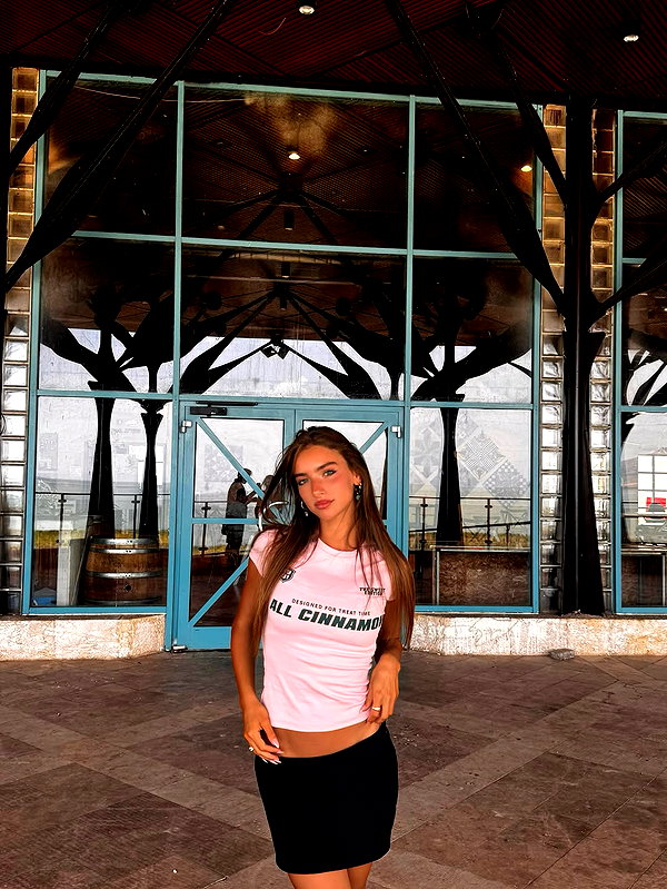 libby_reut instagram image archive image