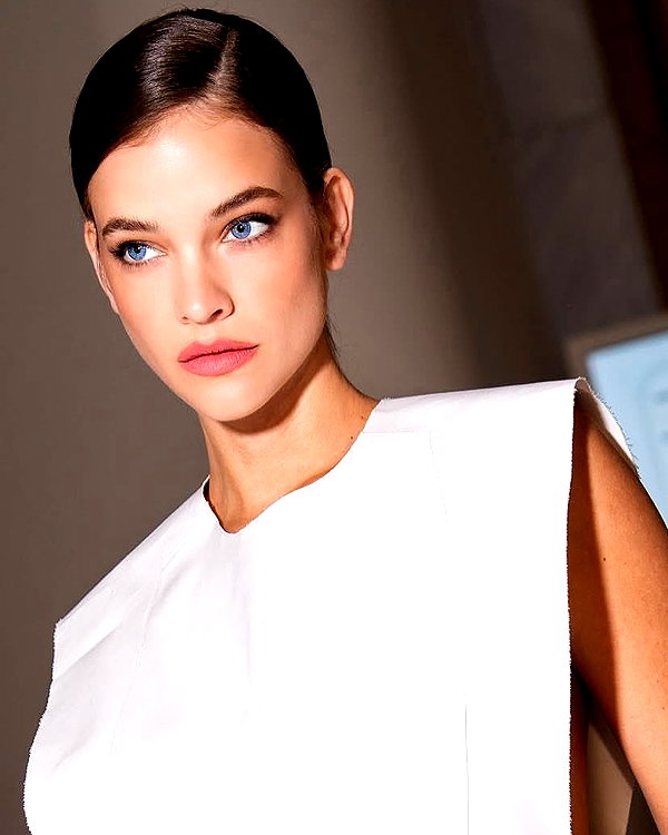 realbarbarapalvin instagram image archive image