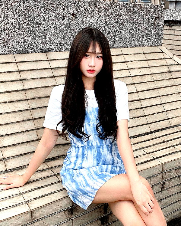 lai_931201 instagram image archive image