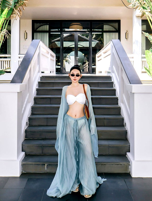 lyhythuedoxinh instagram image archive image