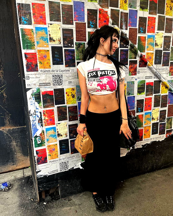 kaitfuckinglyn instagram image archive image