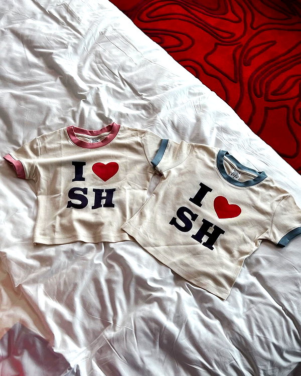 dear.zia instagram image archive image
