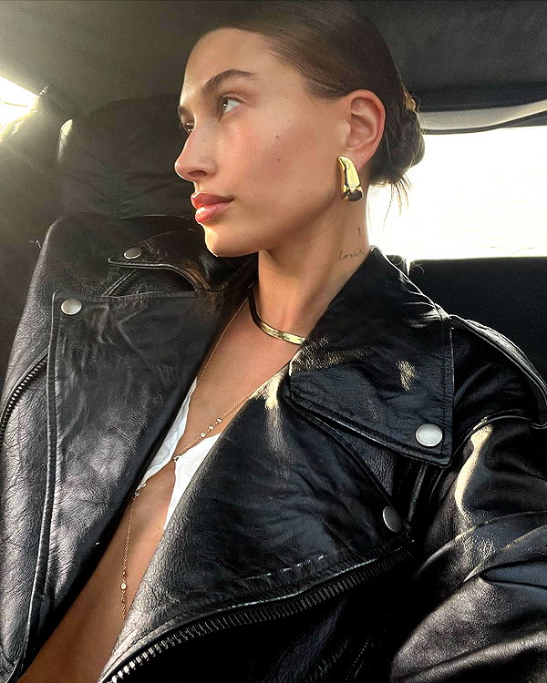haileybieber instagram image archive image