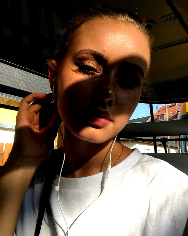 lilih instagram image archive image