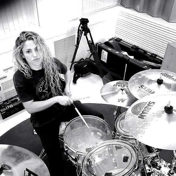 shakira instagram image archive image