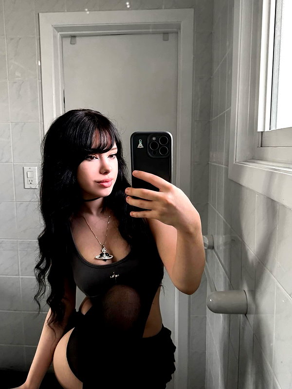 minenmi_ instagram image archive image