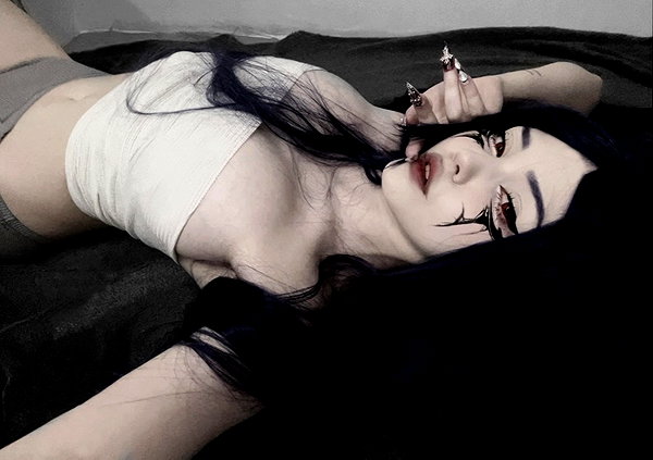 glowmoonshorty instagram image archive image