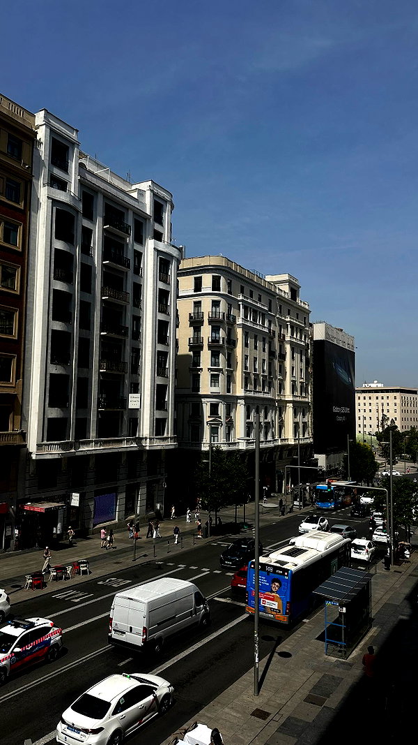roni.benshushan instagram image archive image
