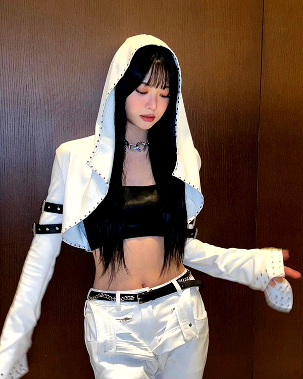 hhh.e_c.v instagram image archive image