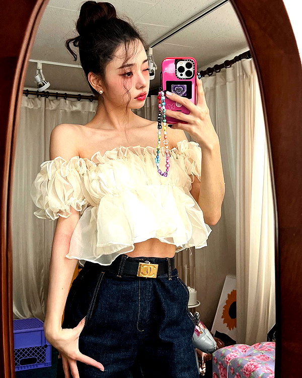 dear.zia instagram image archive image