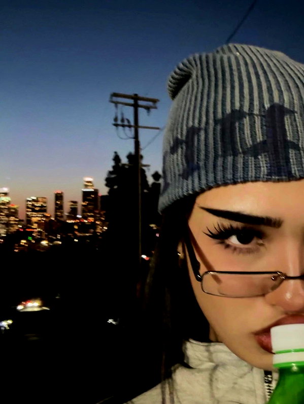 julia_ruelas instagram image archive image