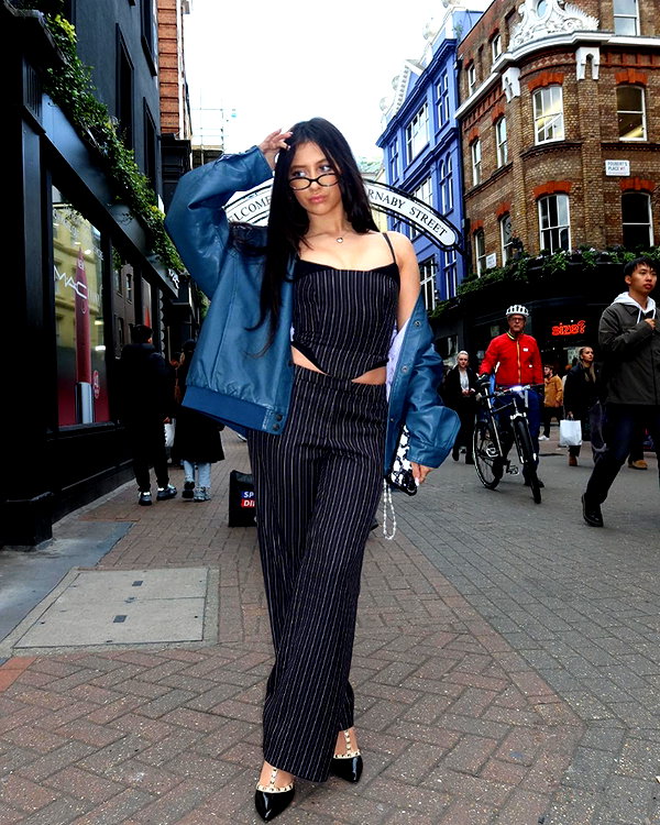 ellianawalmsley instagram image archive image