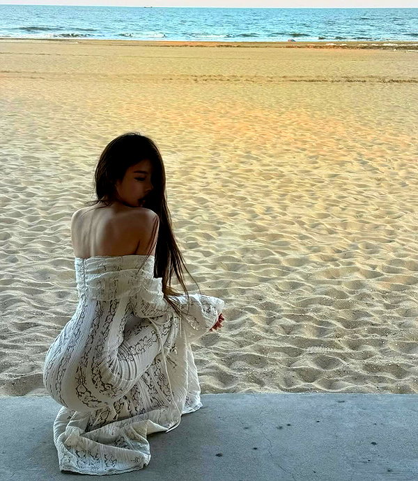 lyhythuedoxinh instagram image archive image